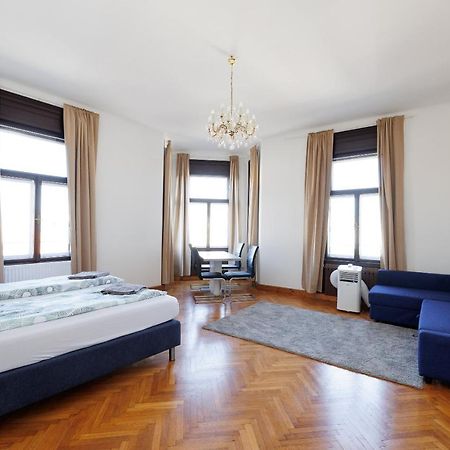 Central Apartment - Private Sauna Вена Экстерьер фото