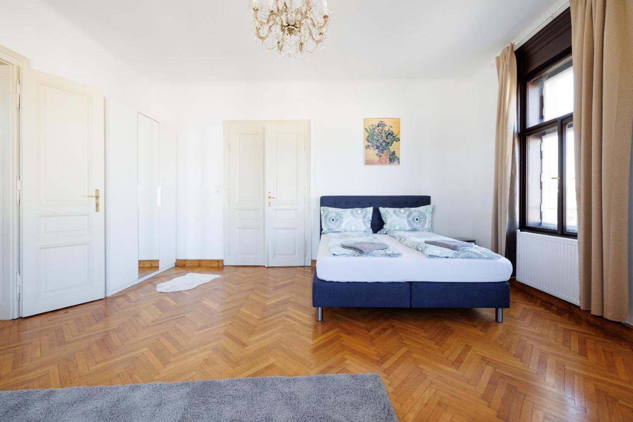 Central Apartment - Private Sauna Вена Экстерьер фото