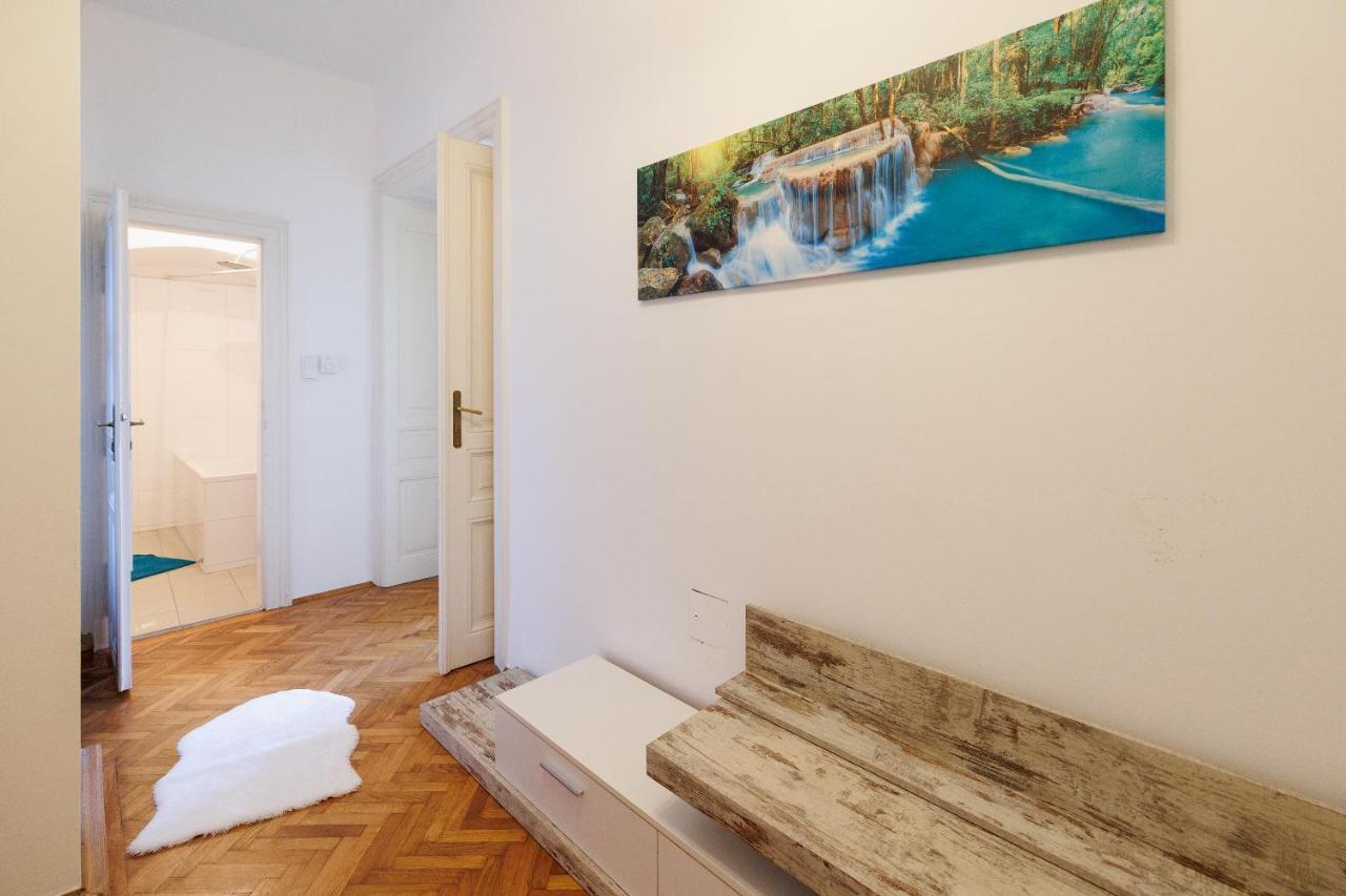 Central Apartment - Private Sauna Вена Экстерьер фото