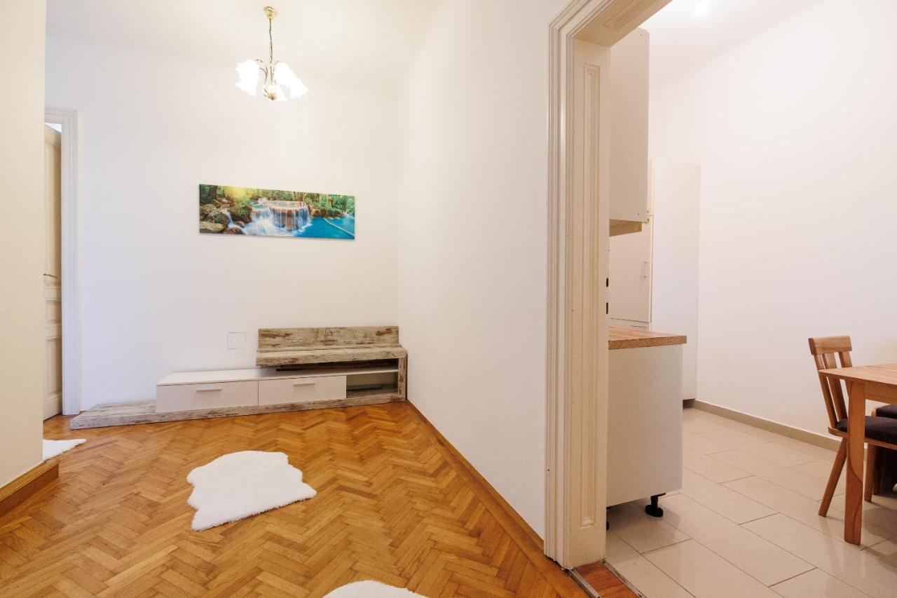 Central Apartment - Private Sauna Вена Экстерьер фото