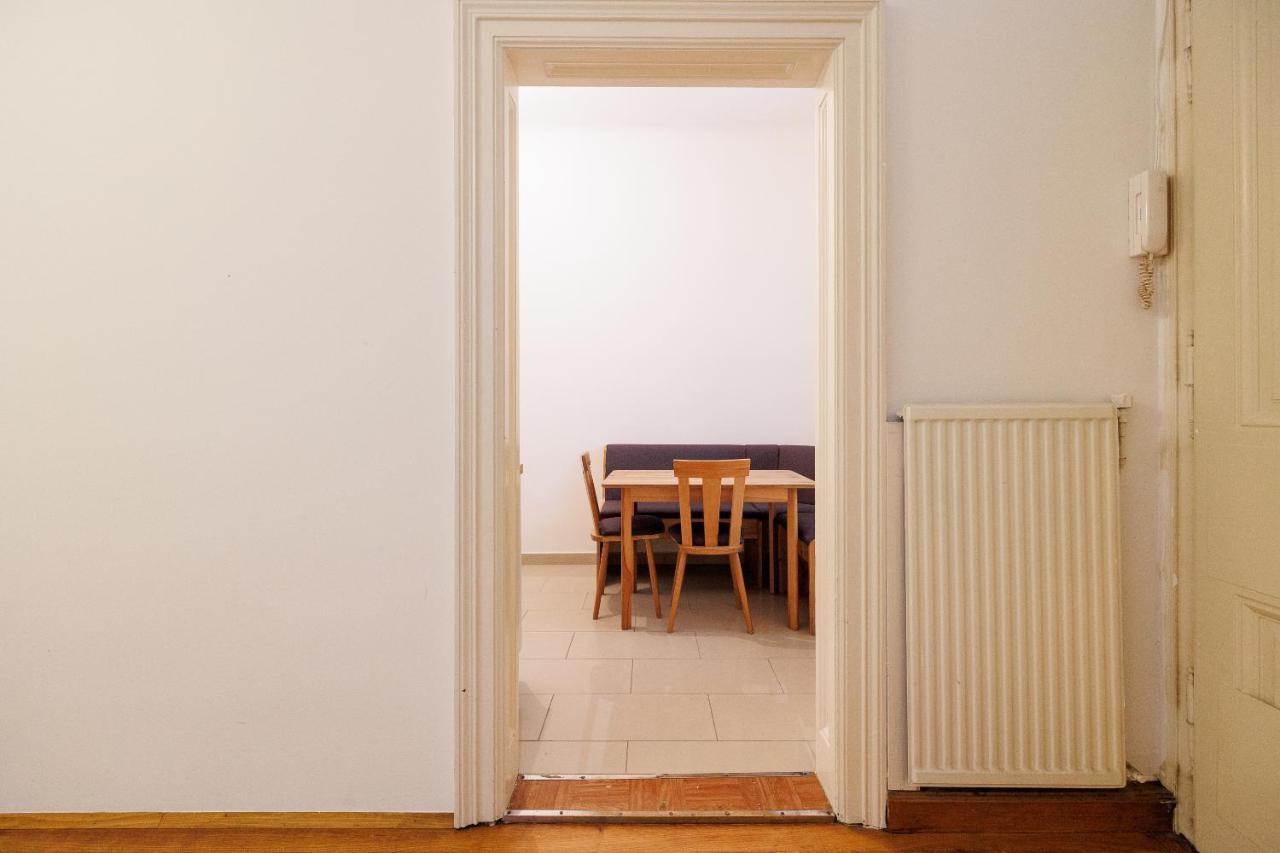 Central Apartment - Private Sauna Вена Экстерьер фото